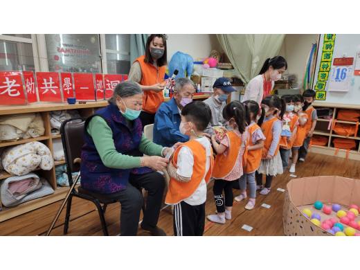 金湖日照老幼共學巡迴同樂會