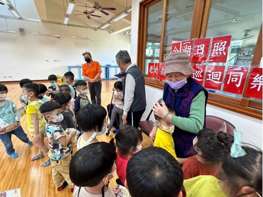 金湖日照老幼共學巡迴同樂會