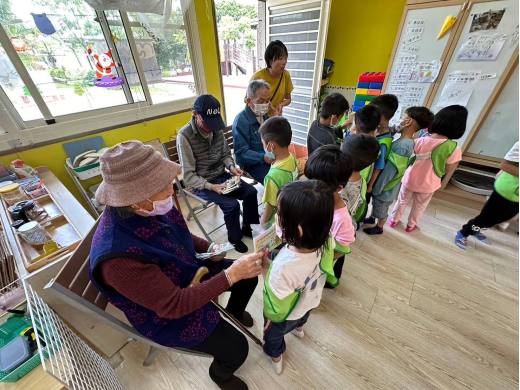 金湖日照老幼共學巡迴同樂會