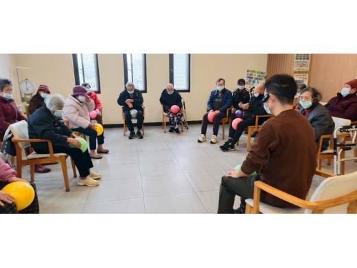 金湖日照-瑜珈球早操