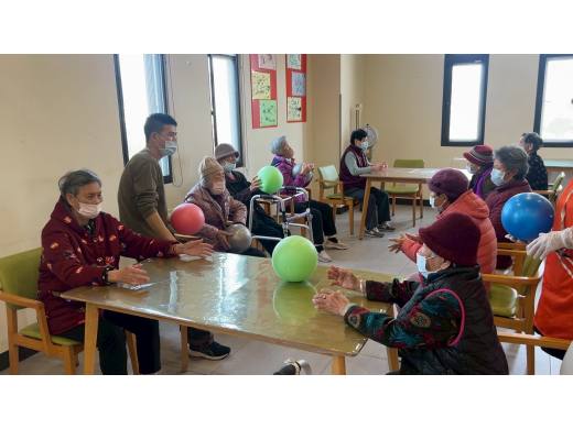 金湖日照-早操、乒乓球入洞、瑜伽球傳球